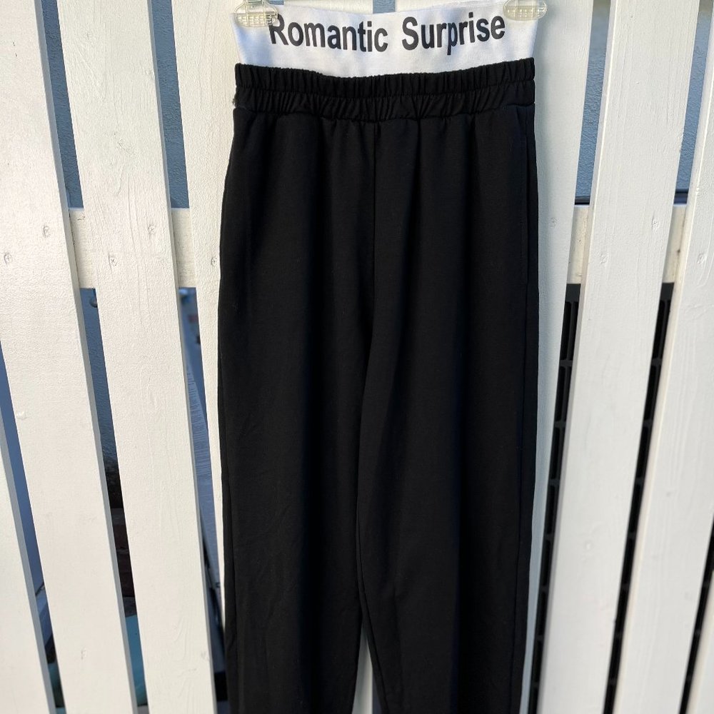 Do My Self "Romantic Surprise" Harem-style pants NWT